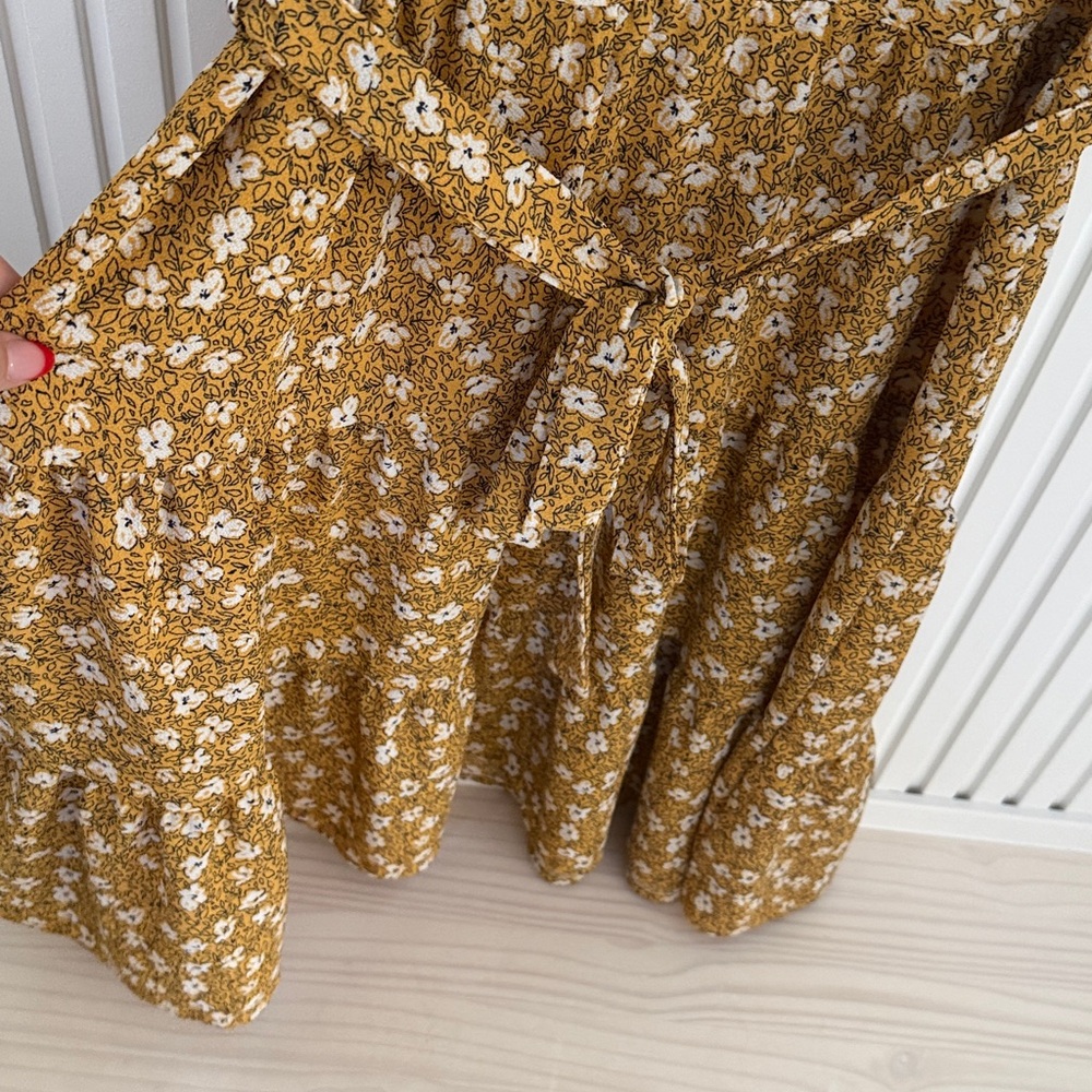 Floral Mustard Dress - Picture 4 of 5